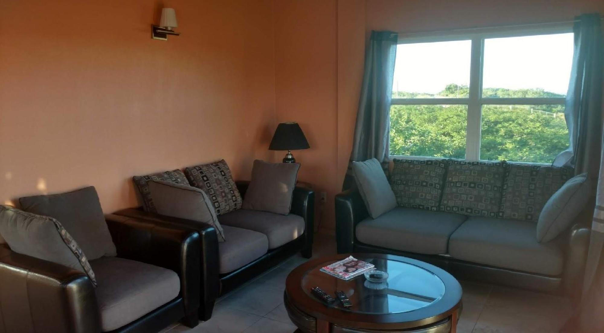Zeus Estate Guesthouse St. John's Eksteriør bilde